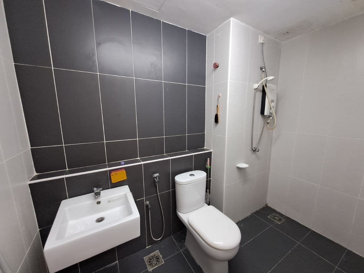 Apartment Mutiara Rini 10