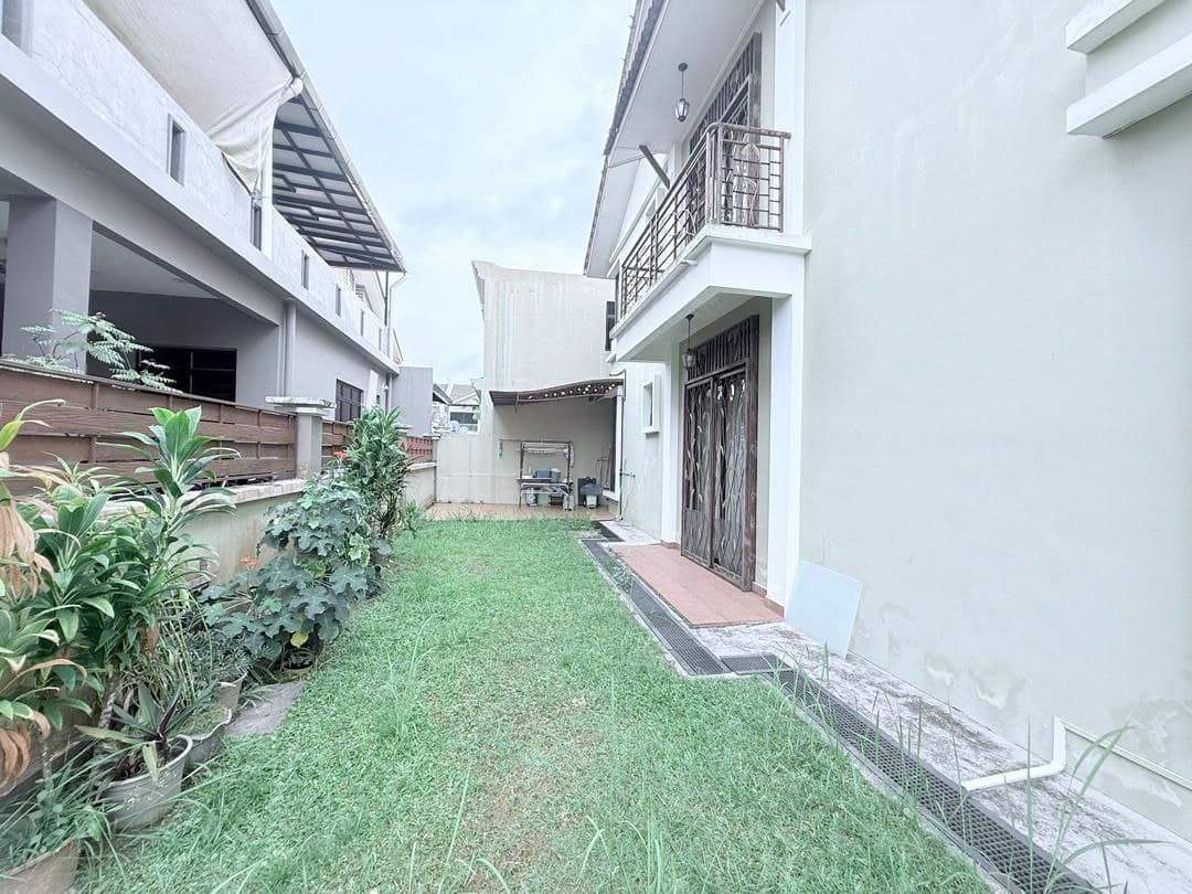 Double Storey Cluster House Taman Seri Austin 5