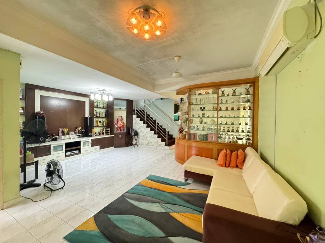 Double Storey Corner Lot Mount Austin @ Mutiara emas – photo 1