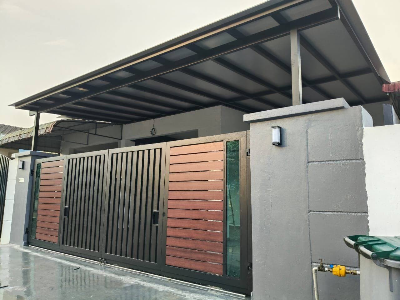 Single Storey Terrace Taman Skudai Baru – photo 1