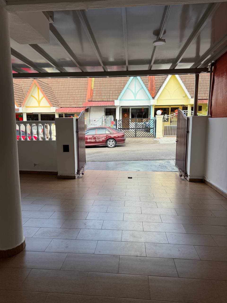 Single Storey Taman Daya – photo 1