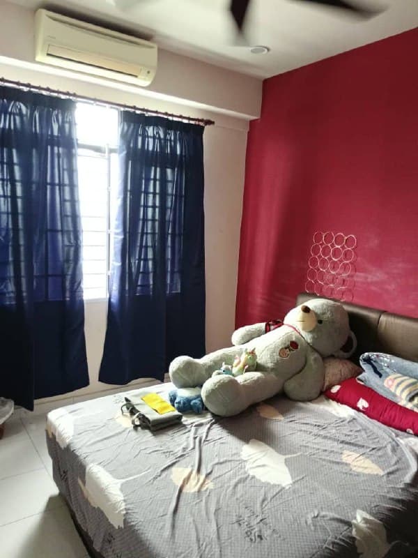 Condominium Tampoi 5