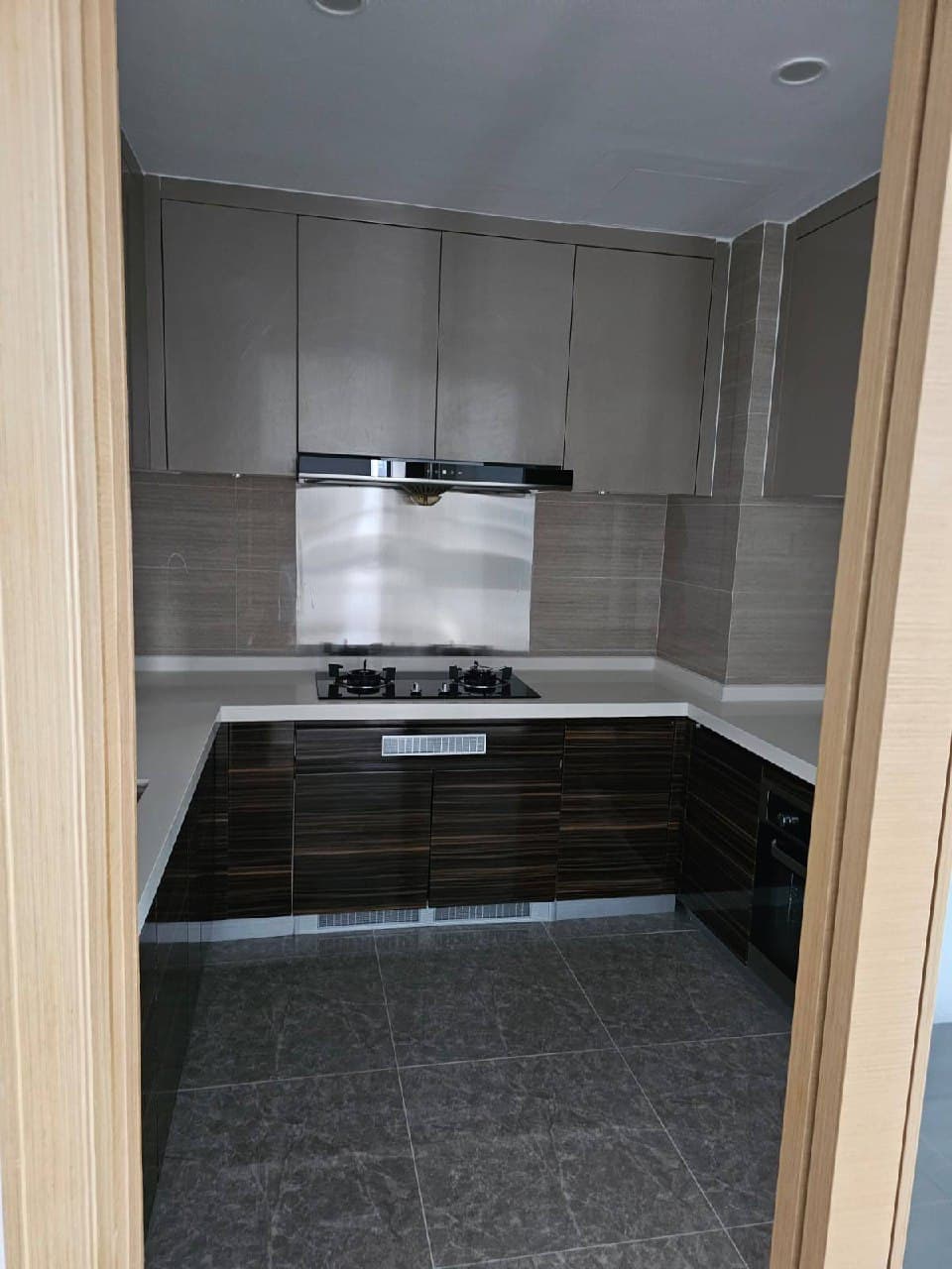 Condo R&F Princess Cove 15