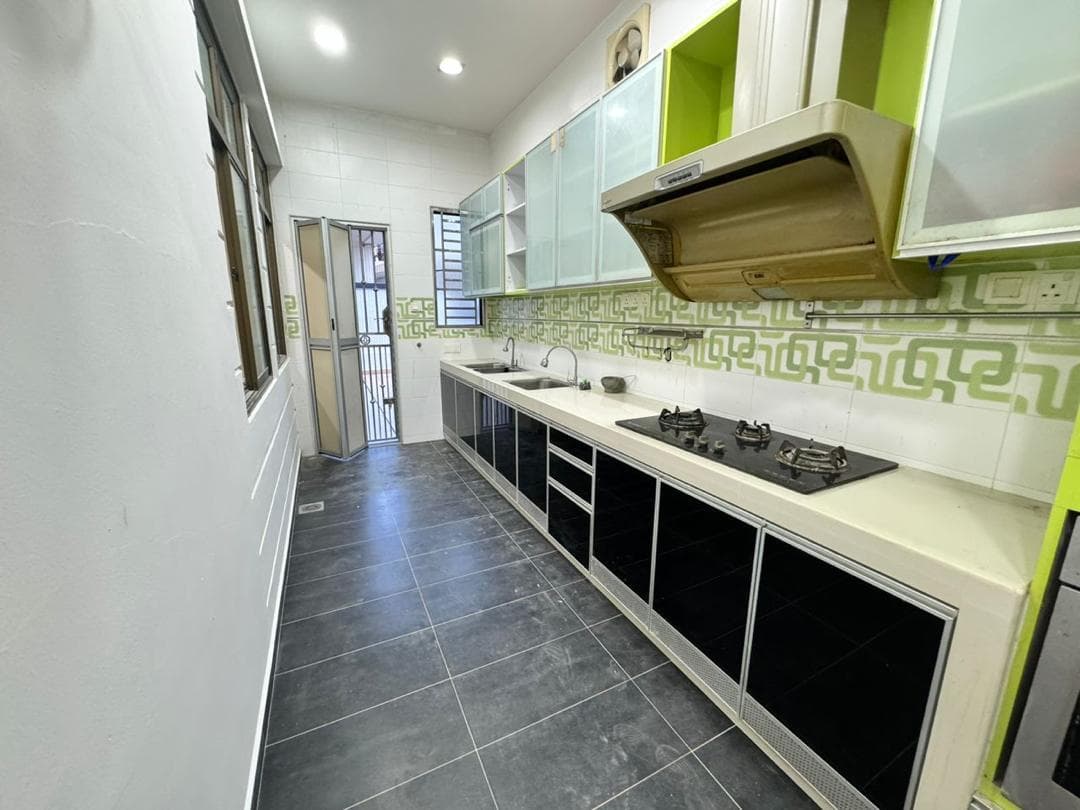 2.5 Storey Semi-Detached Taman Desa Tebrau 4