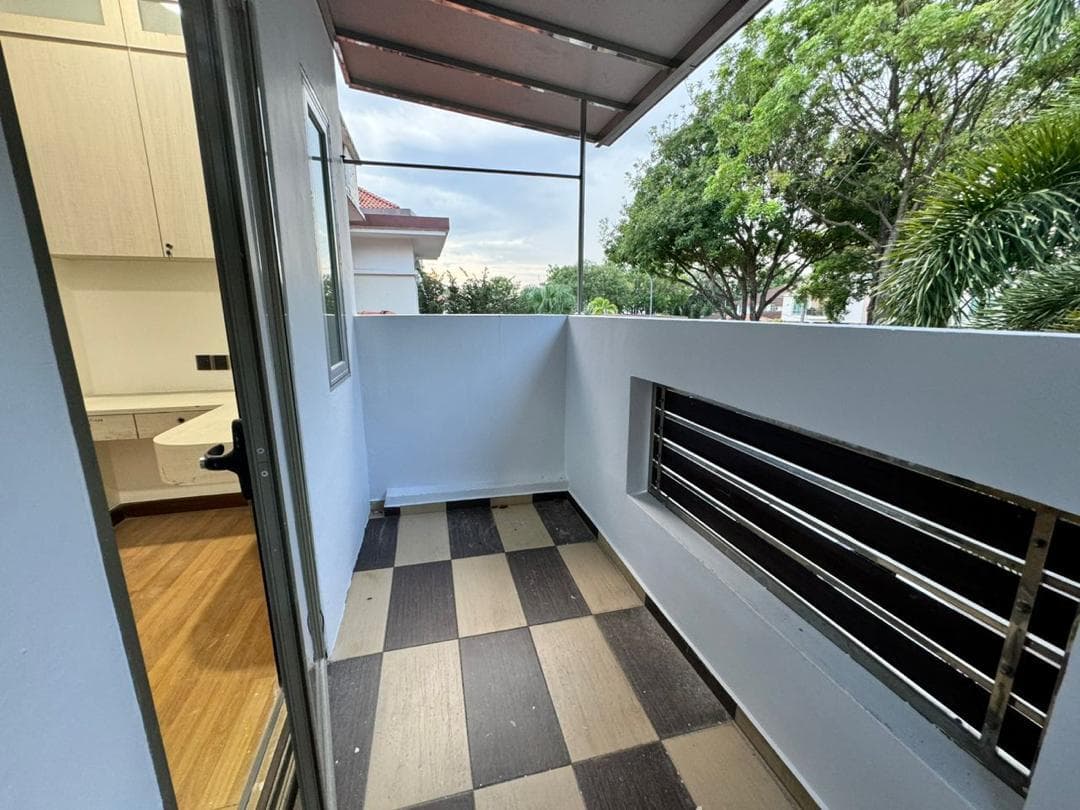 2.5 Storey Semi-Detached Taman Desa Tebrau 9