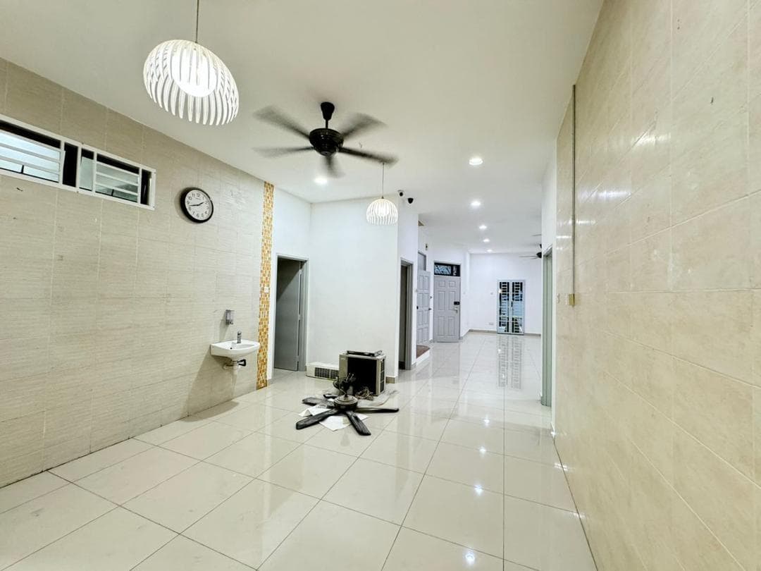 2.5 Storey Semi-Detached Taman Desa Tebrau 17