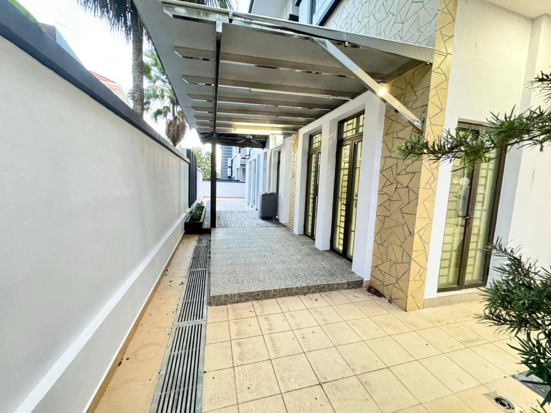 Semi-D Taman Desa Tebrau 6