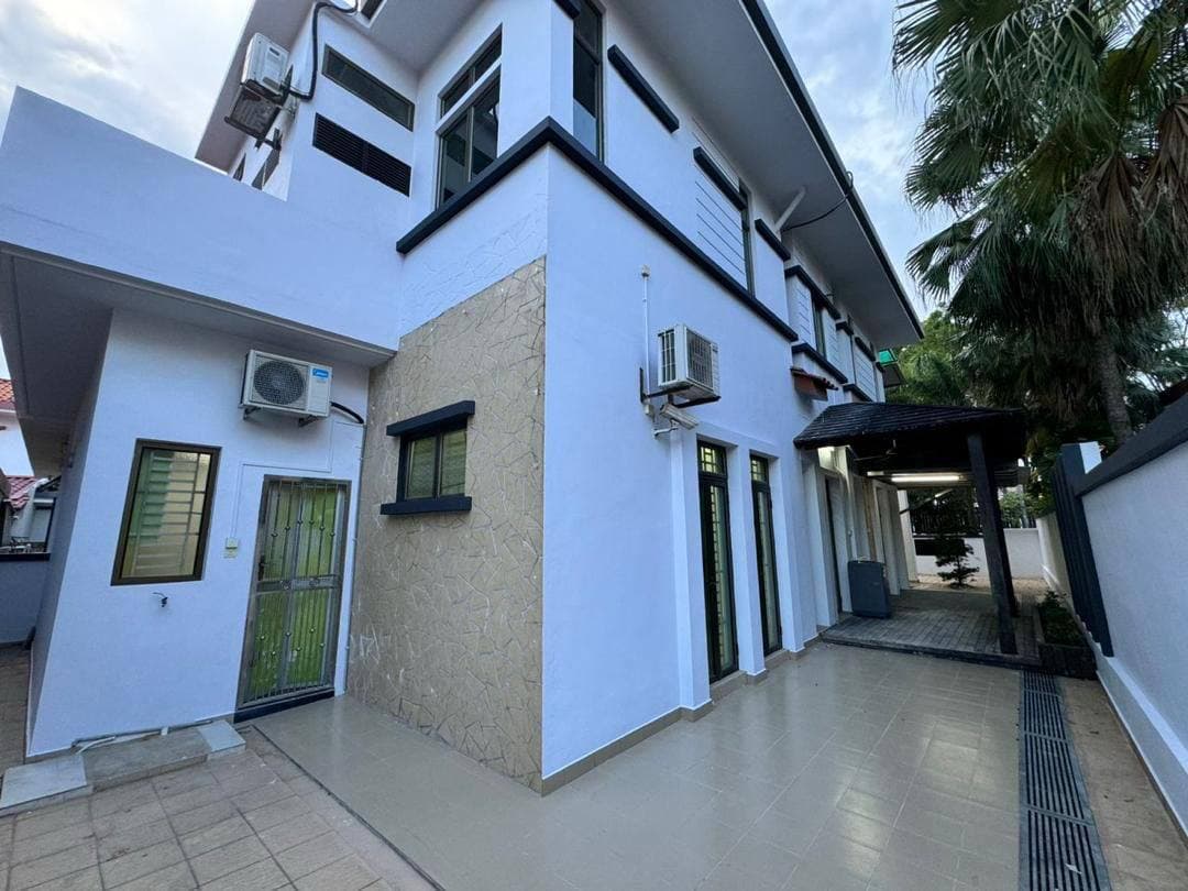 Semi-D Taman Desa Tebrau 12