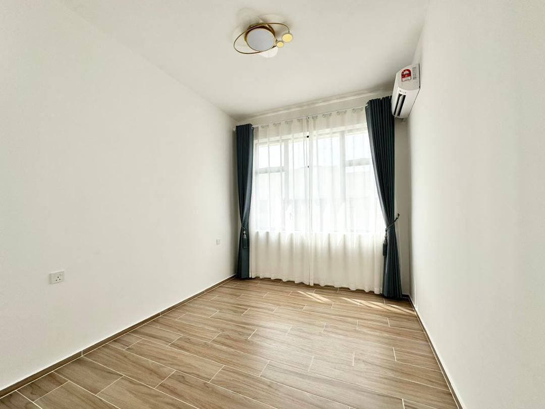 Double Storey End Lot Central Park Country Garden Tampoi 8