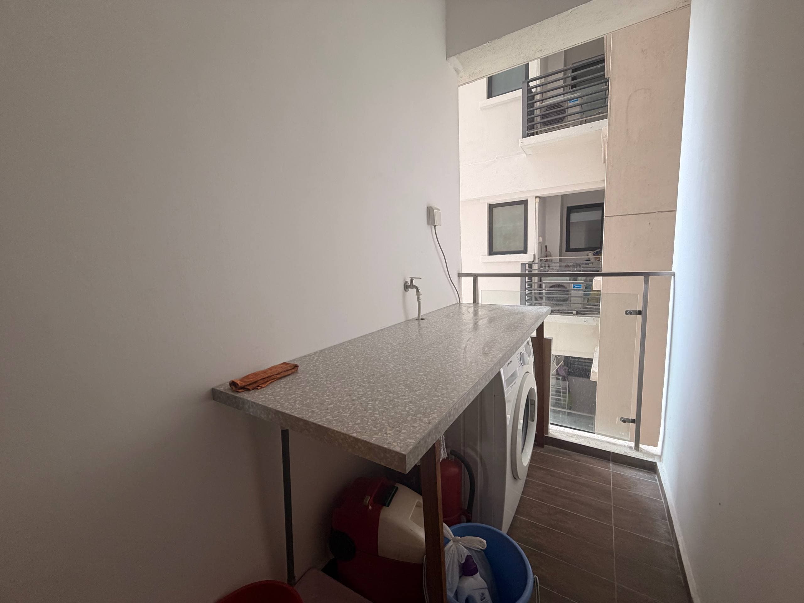 Condo Country Garden Danga Bay 11