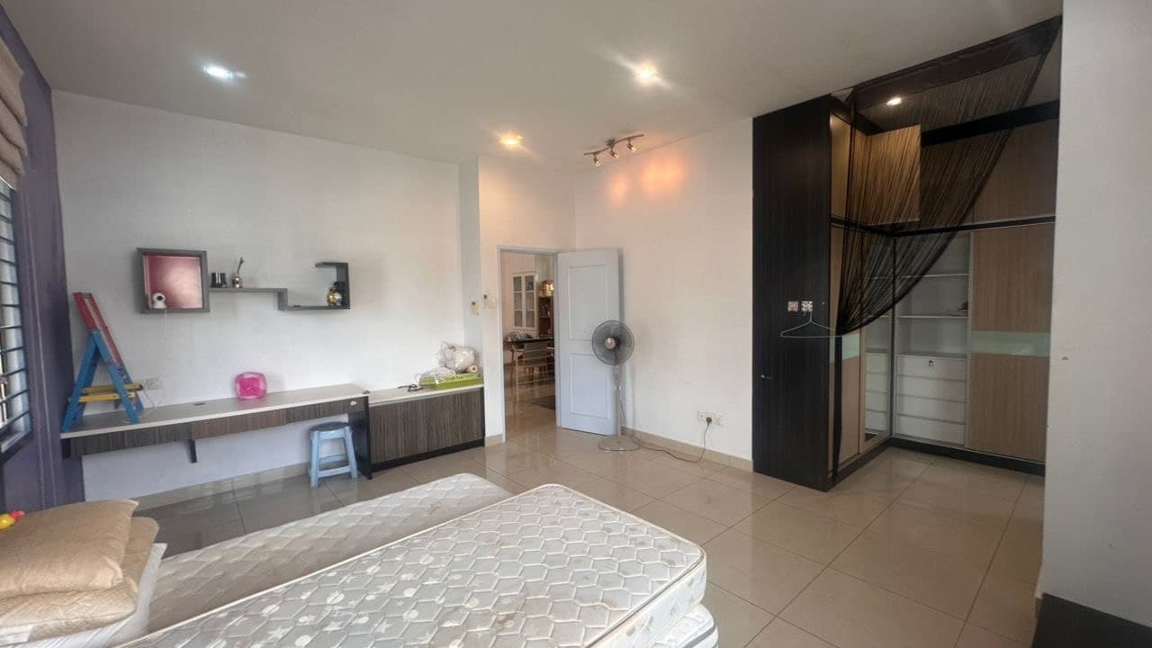 Double Storey Cluster Sky blue Adda Heights 5