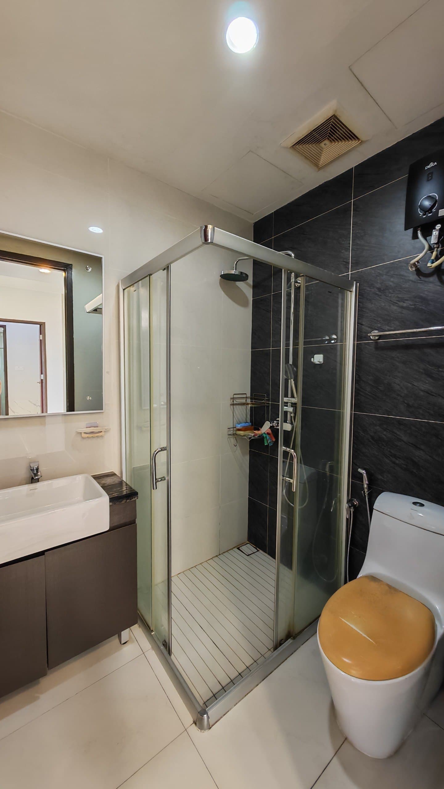 Condo Country Garden Danga Bay 12