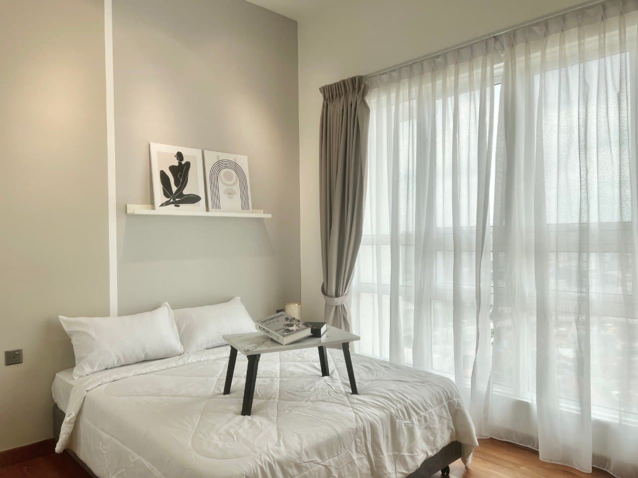 Condominium TRI-TOWER 4