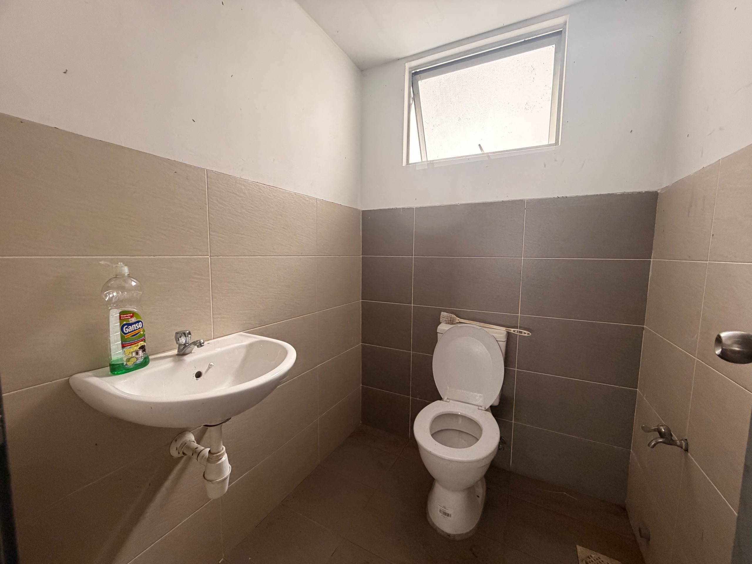 3 Storey Shoplot ION Medini 1 4