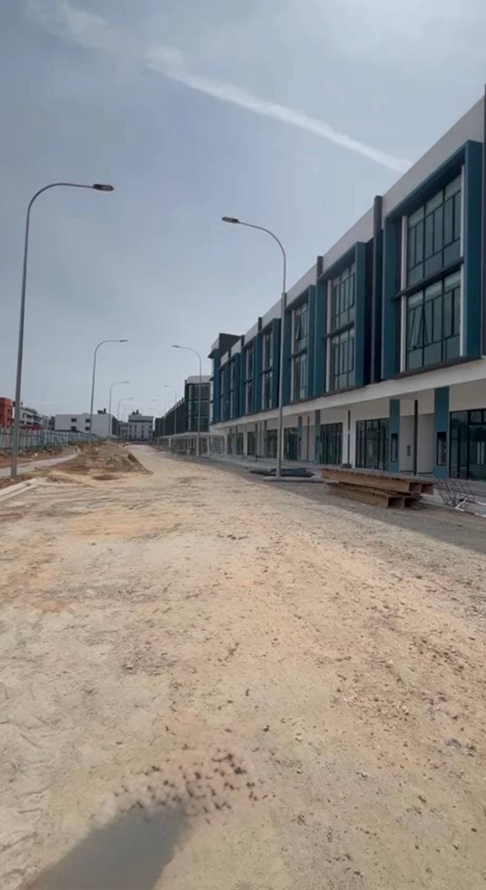 3 Storey Shop Permas Jaya 4