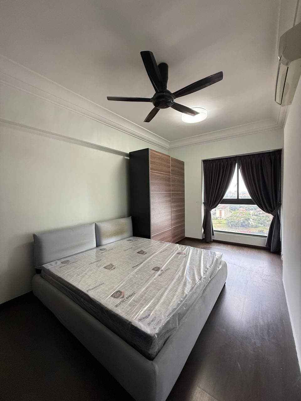 Apartment V Summer JB 8