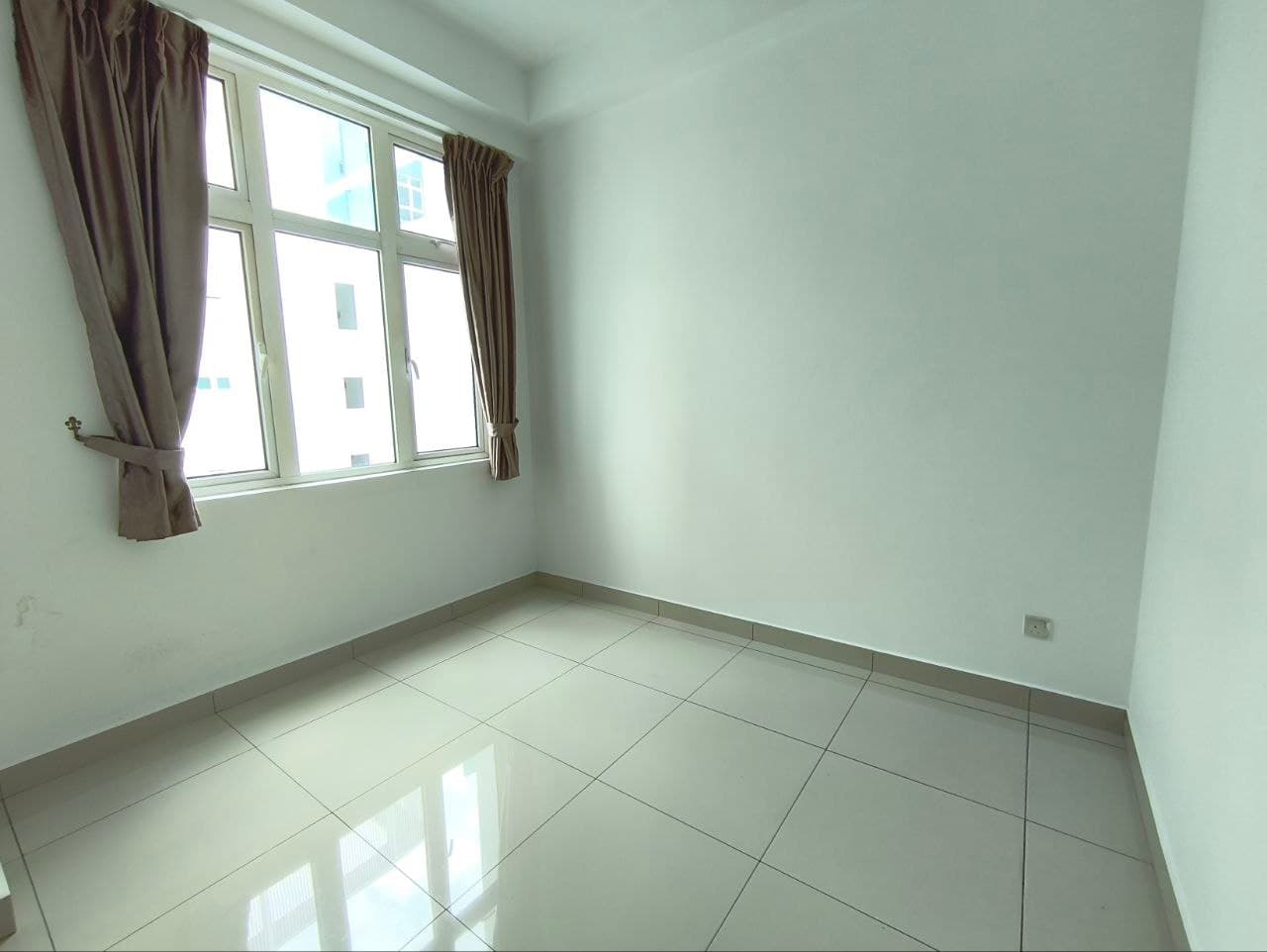 Condo Meldrum Heights 7