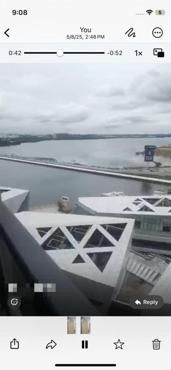 For Rent WTL 

R&f 
3 bedrooms 1 bathroom 
from 4 … 10