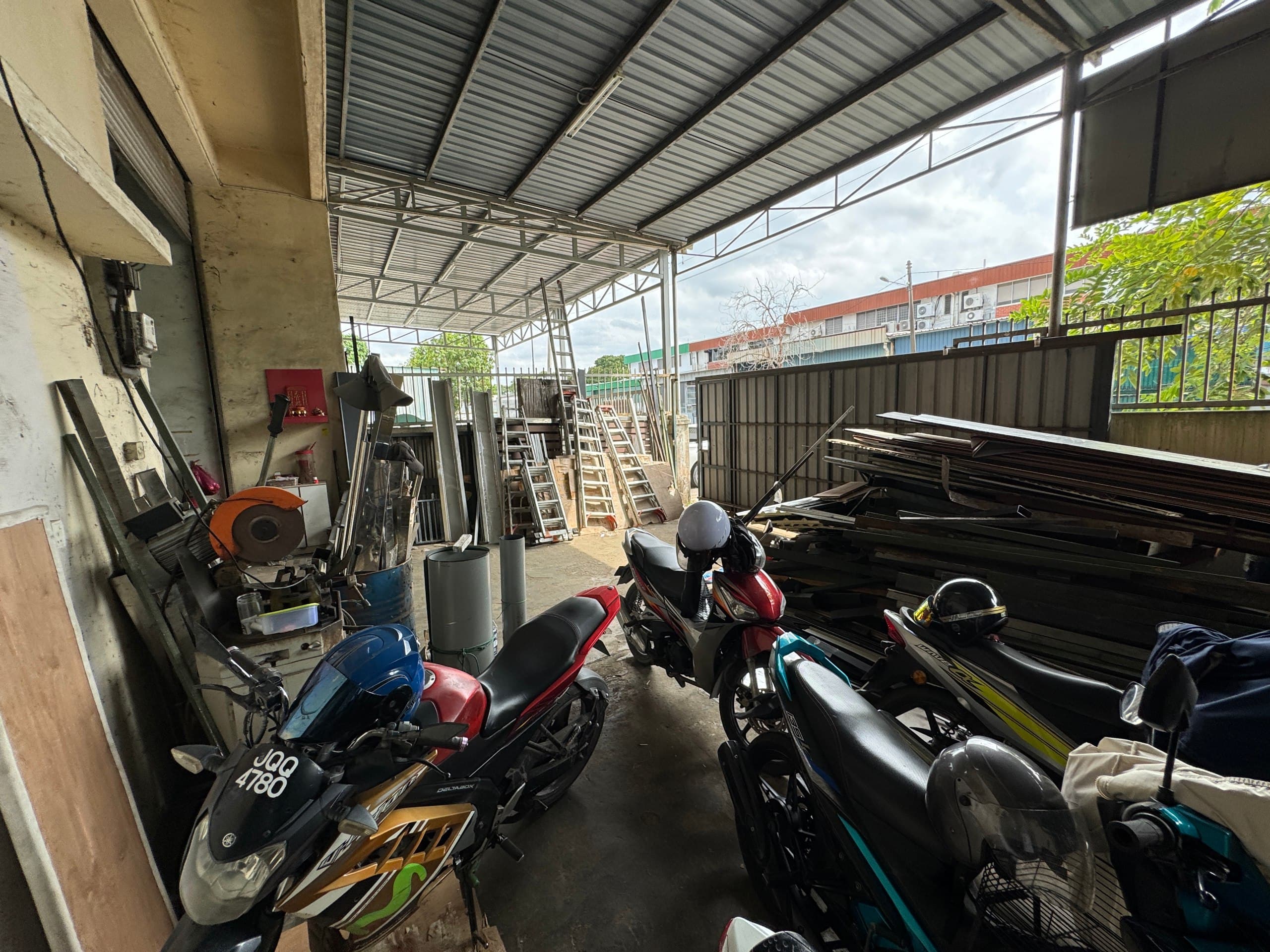 1.5 Storey Terrace Factory (Intermediate Lot) Taman Perindustrian Cemerlang 12