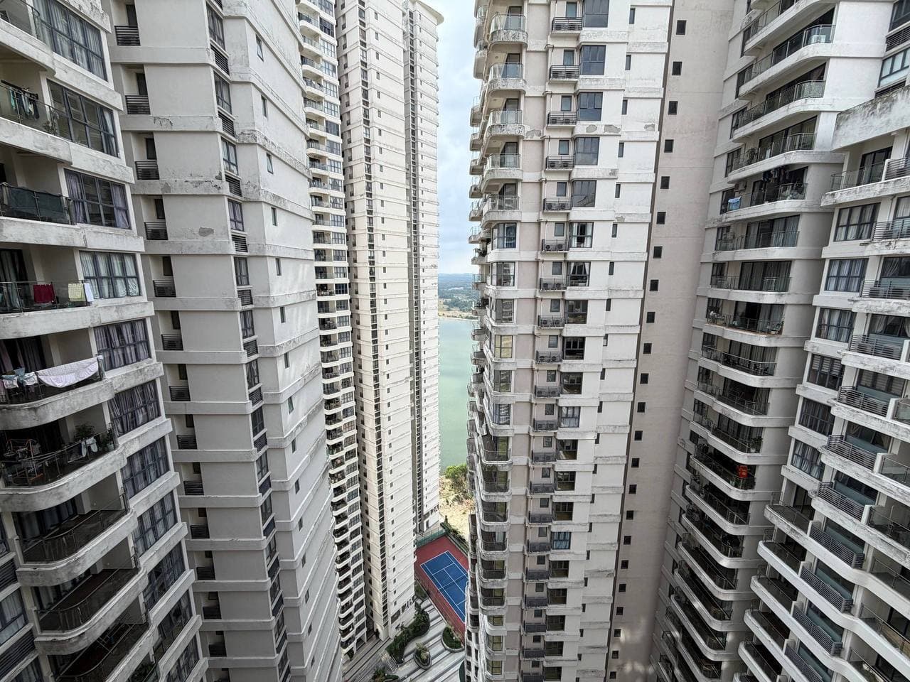 Condo Country Garden Danga Bay 7