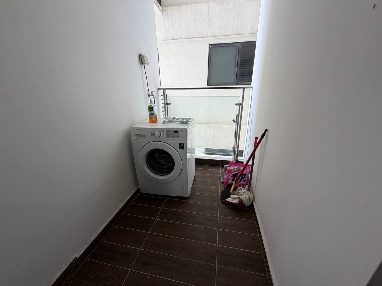 Condo Country Garden Danga Bay 10