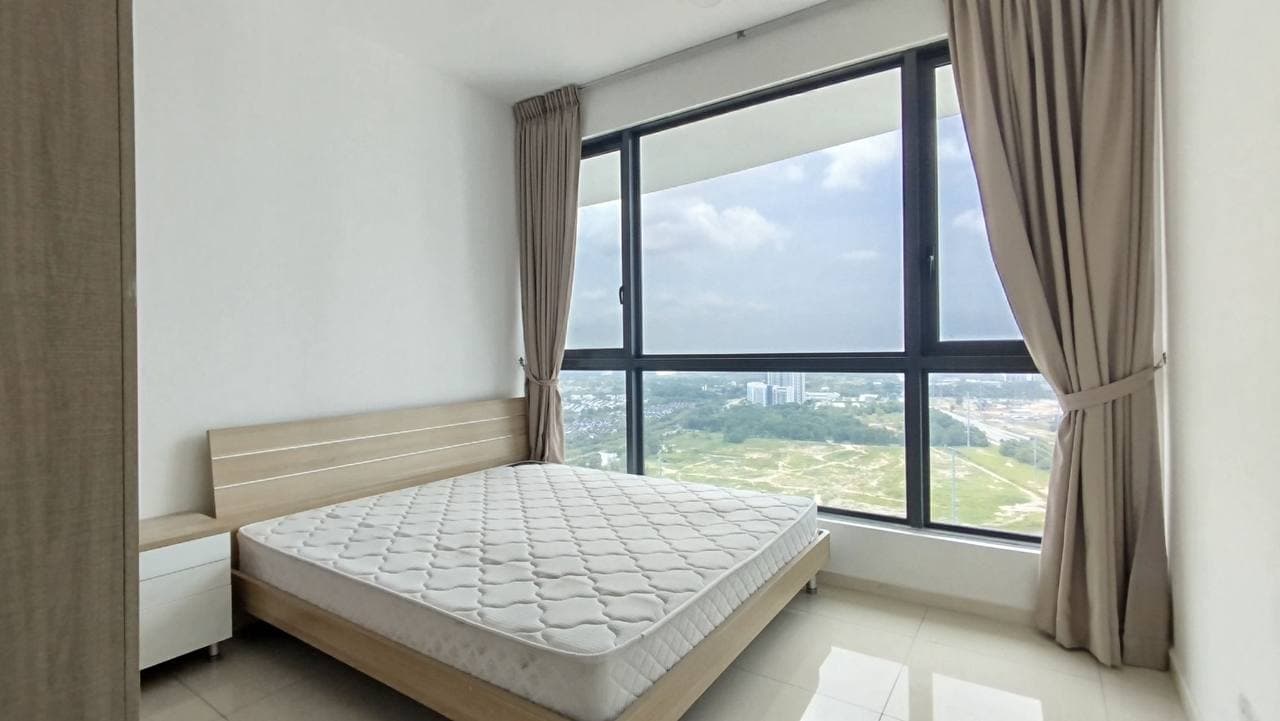 Condominium Marcolink Medini 4