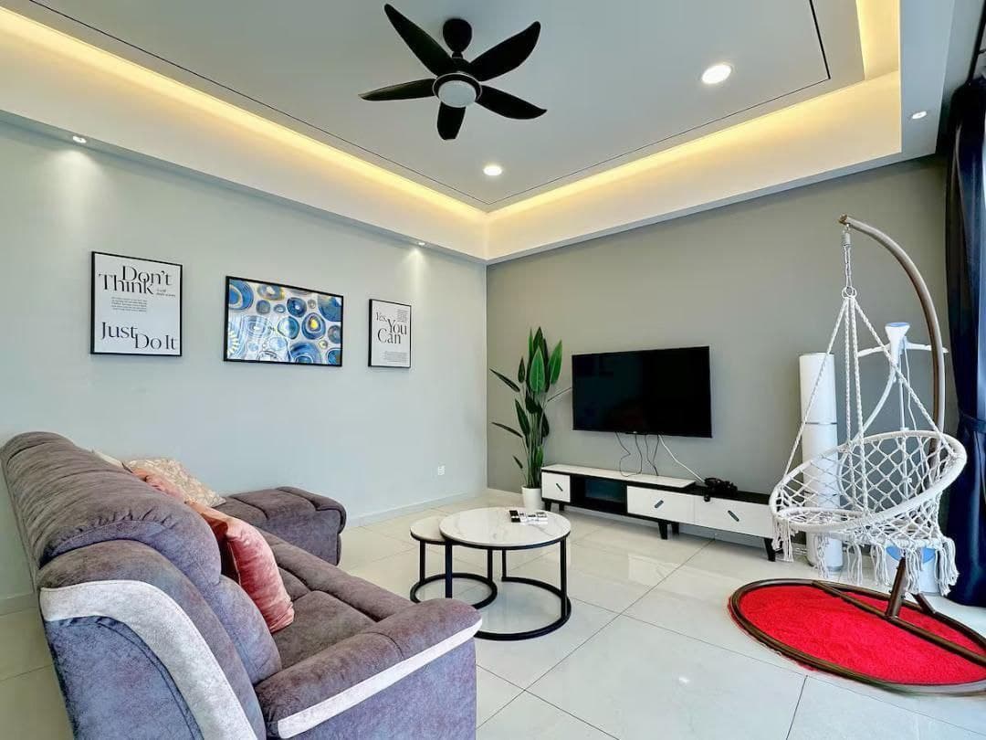 Condo Royal Strand @ Country Garden Danga Bay 3