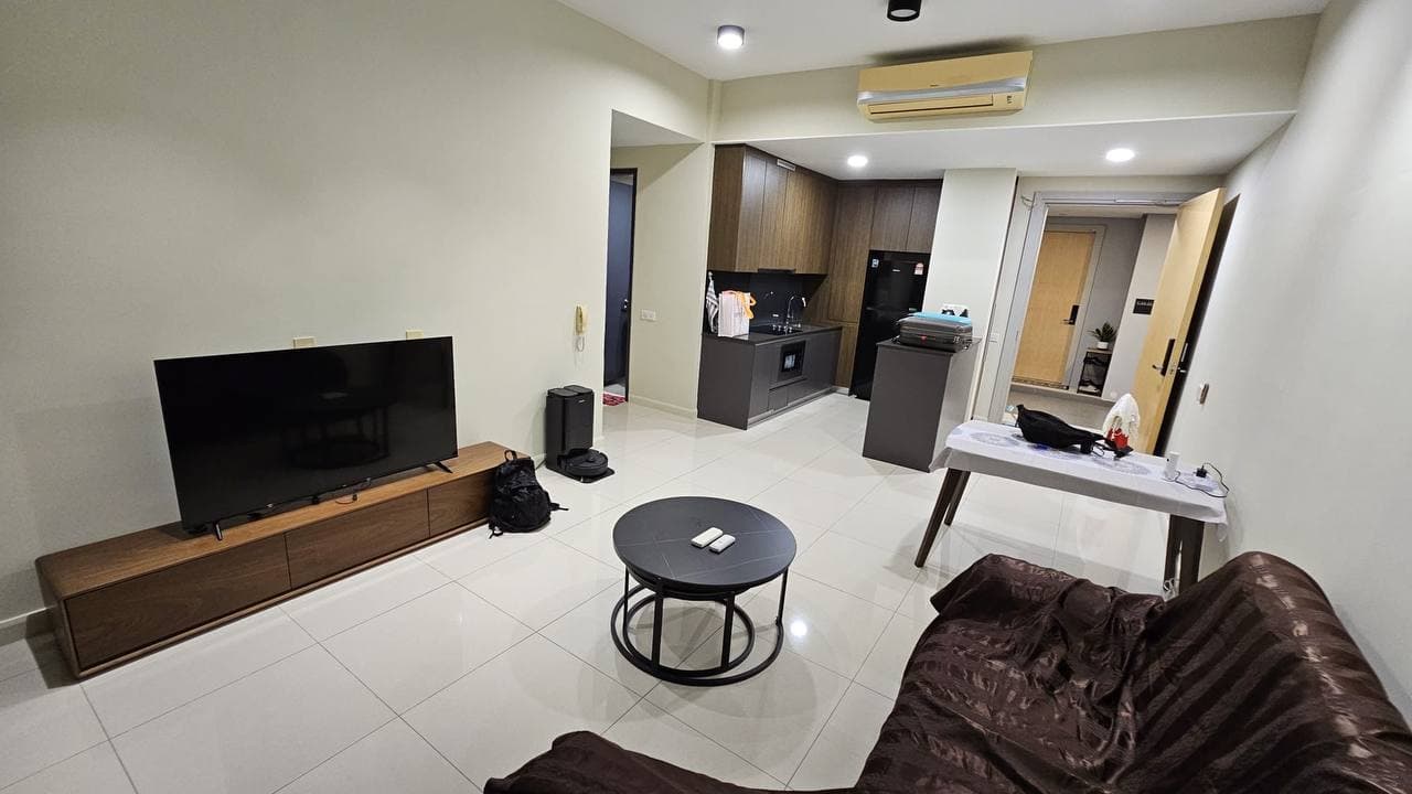 Condo Grand Medini