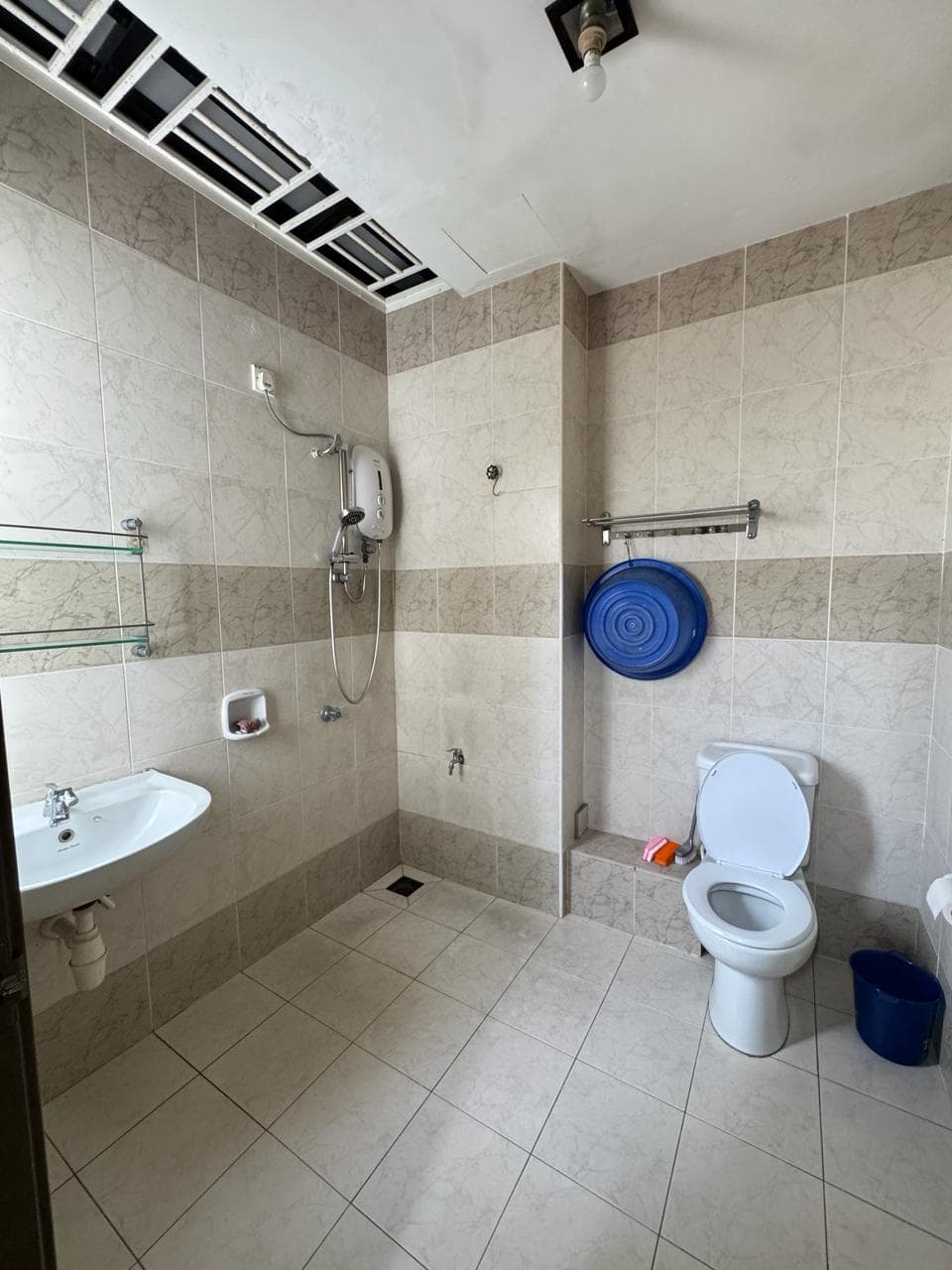 2.5 Storey Terrace House Taman Setia Indah 8