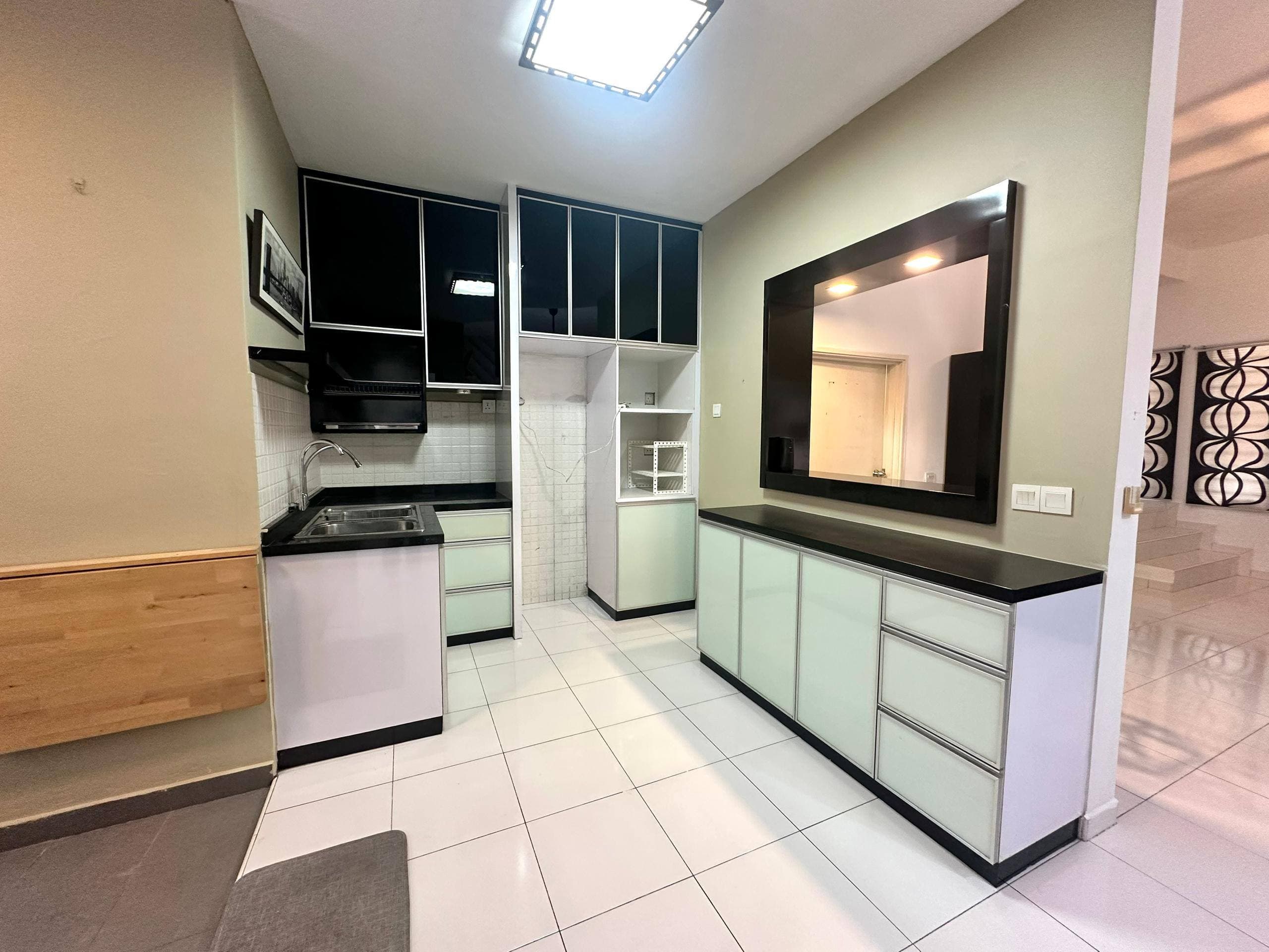 Double Storey Terrace Setia Tropika 4