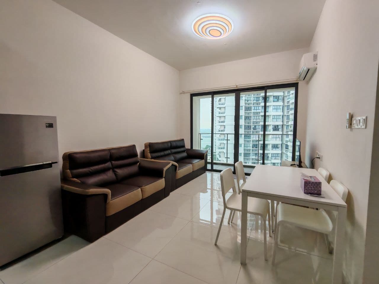 Condo Seaview Bay Point Country Garden Danga Bay 2
