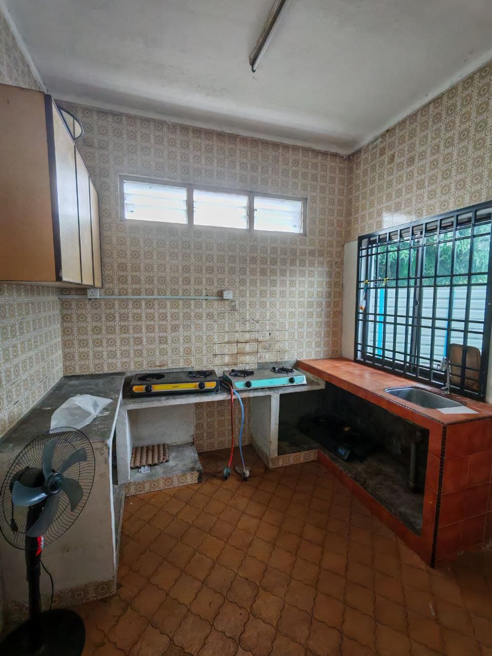 Double storey terrace house Taman Pelangi 5