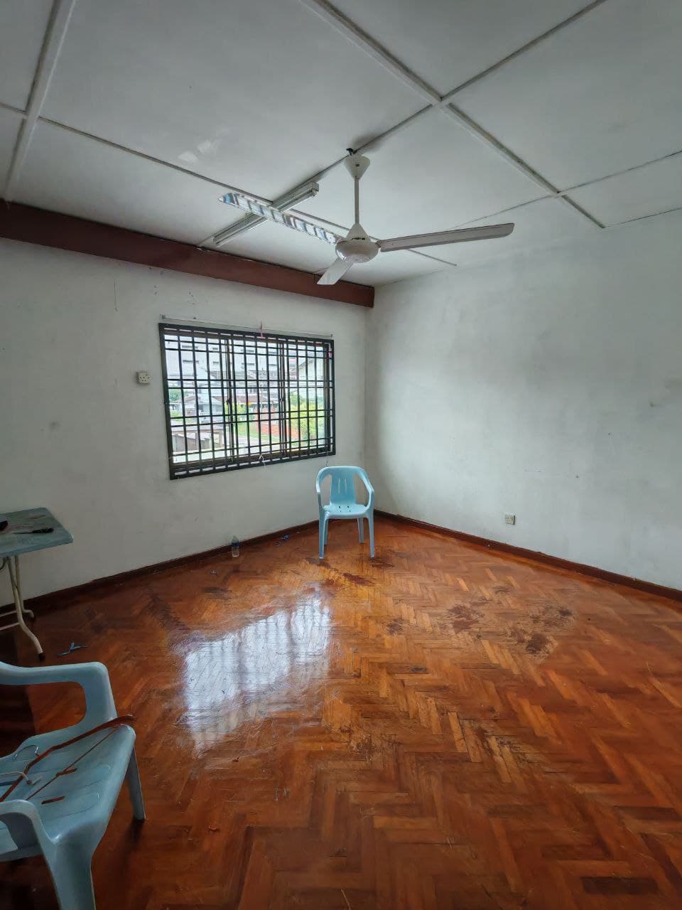 Double storey terrace house Taman Pelangi 11