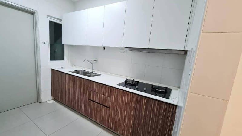 2 Bedroom Larkin 5