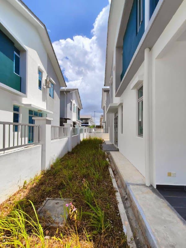 Double Storey Cluster Pulai Mutiara Clover 4