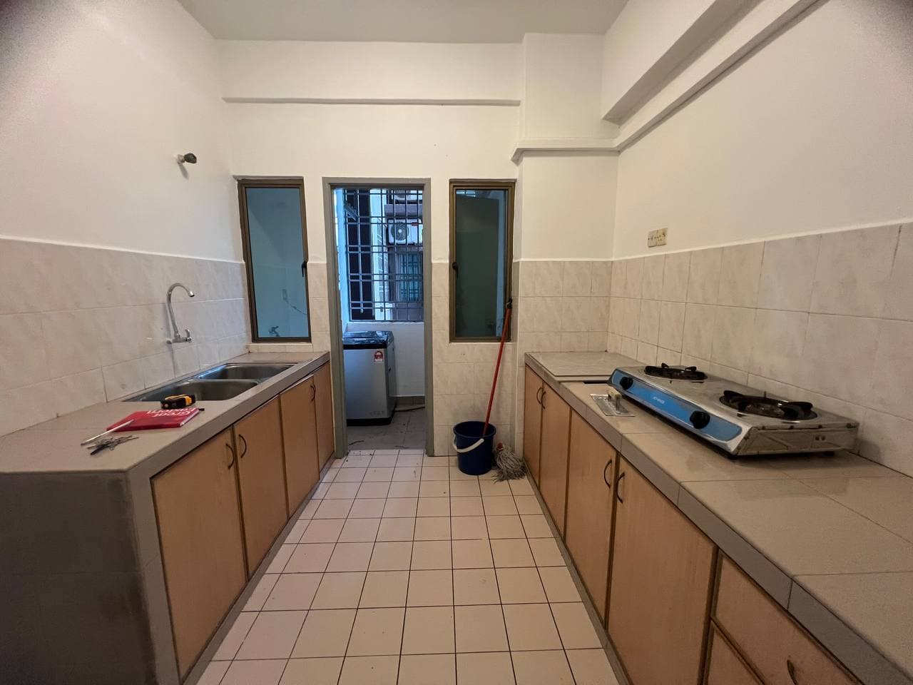 Apartment Jalan Persiaran Danga 4
