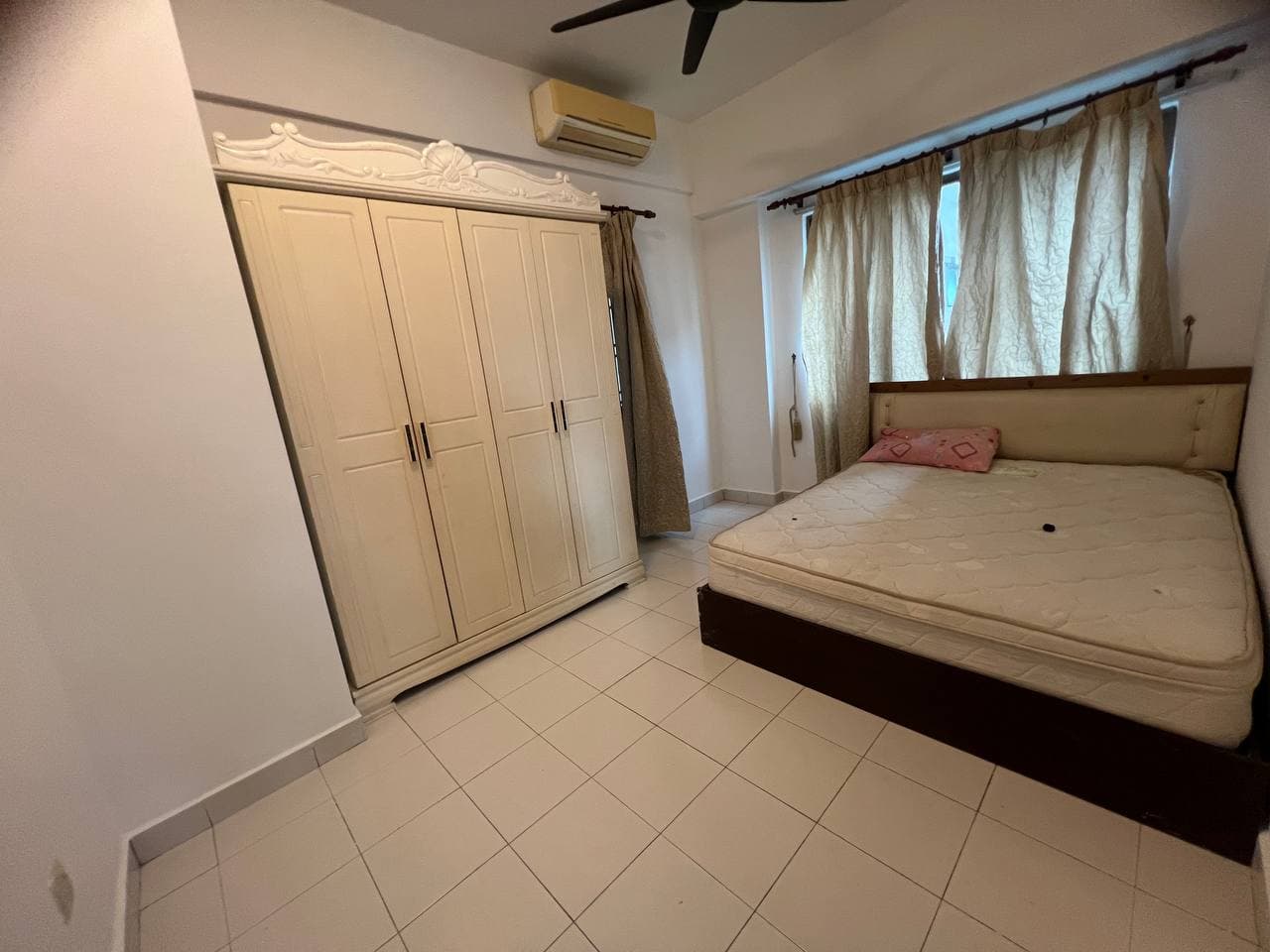 Apartment Jalan Persiaran Danga 18