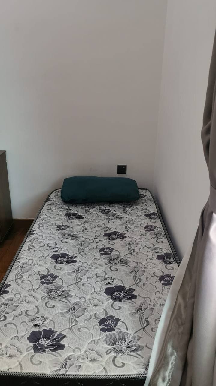 Common Bedroom Tri Tower 6