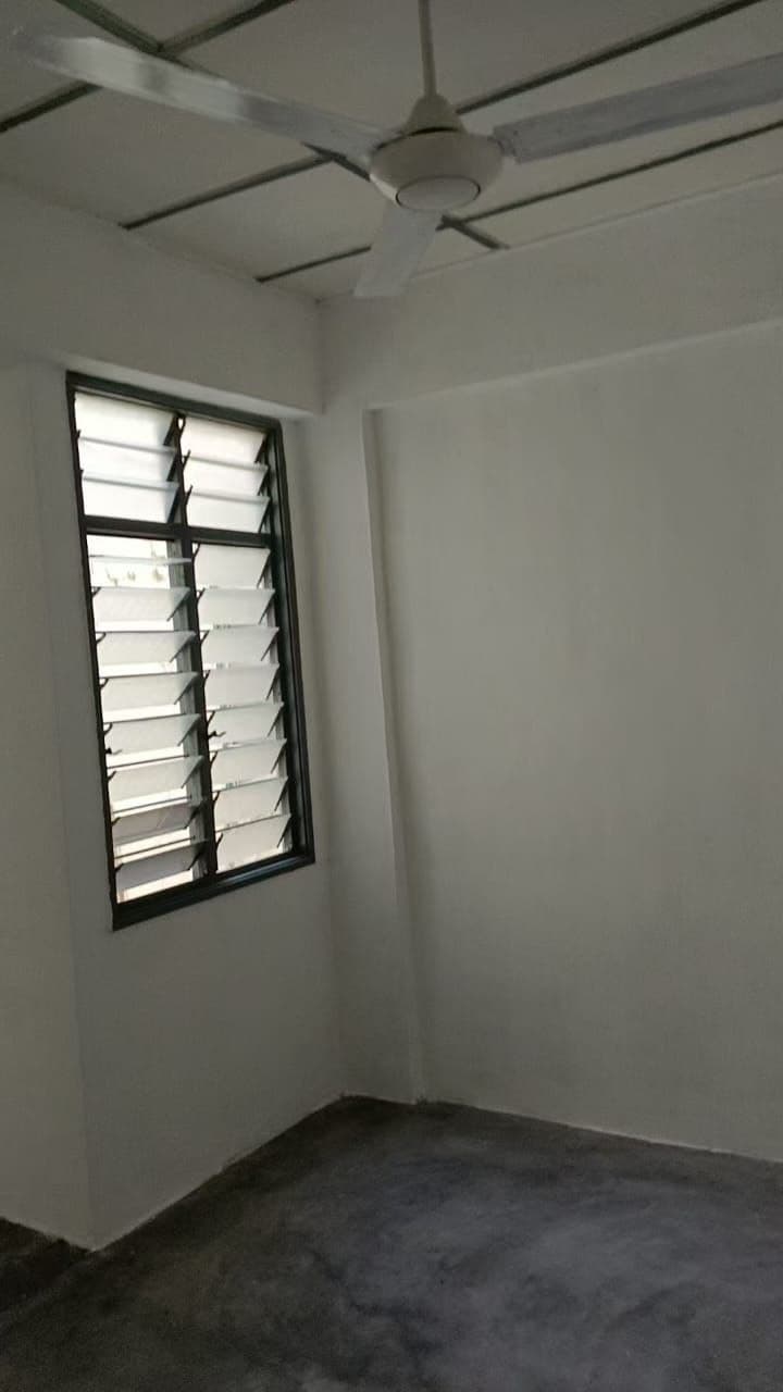 Medium Cost Flat Taman Skudai Baru 5