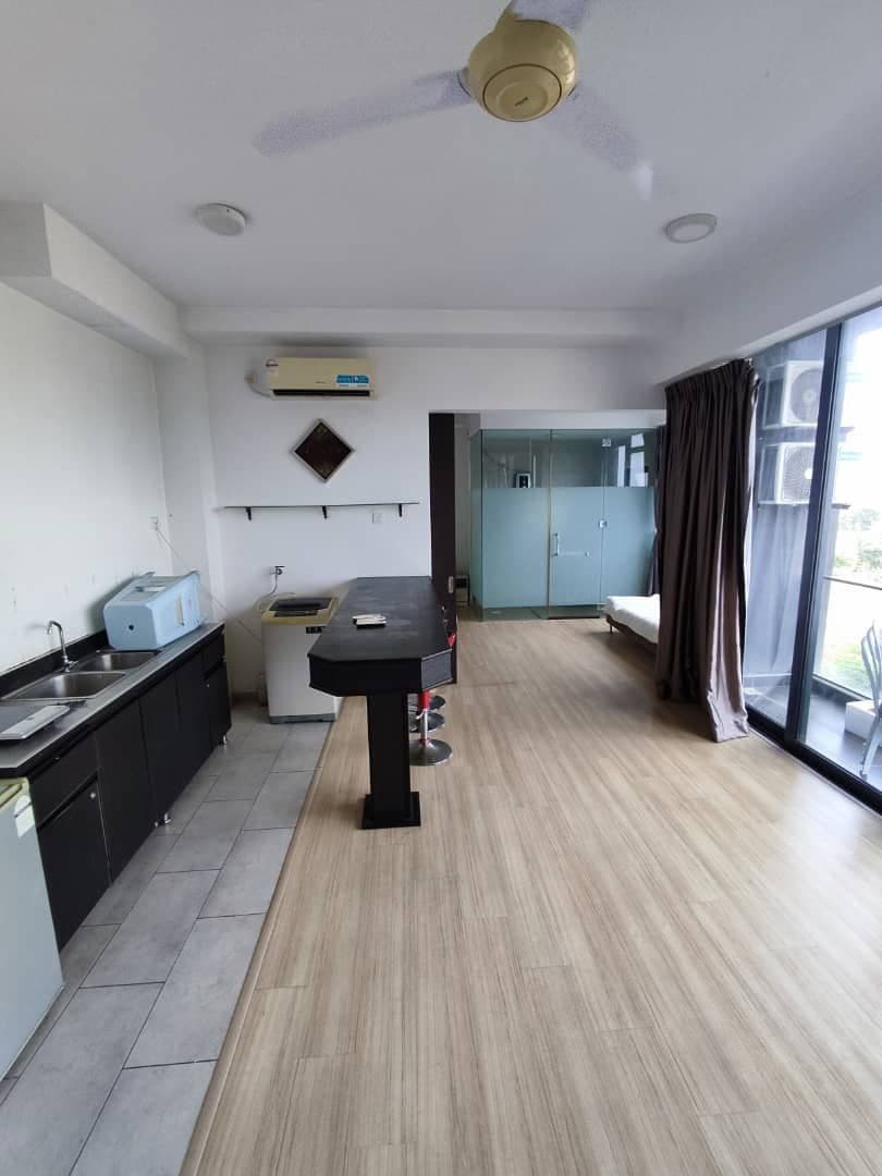 Condo Cube 8 Teen mount austin 3