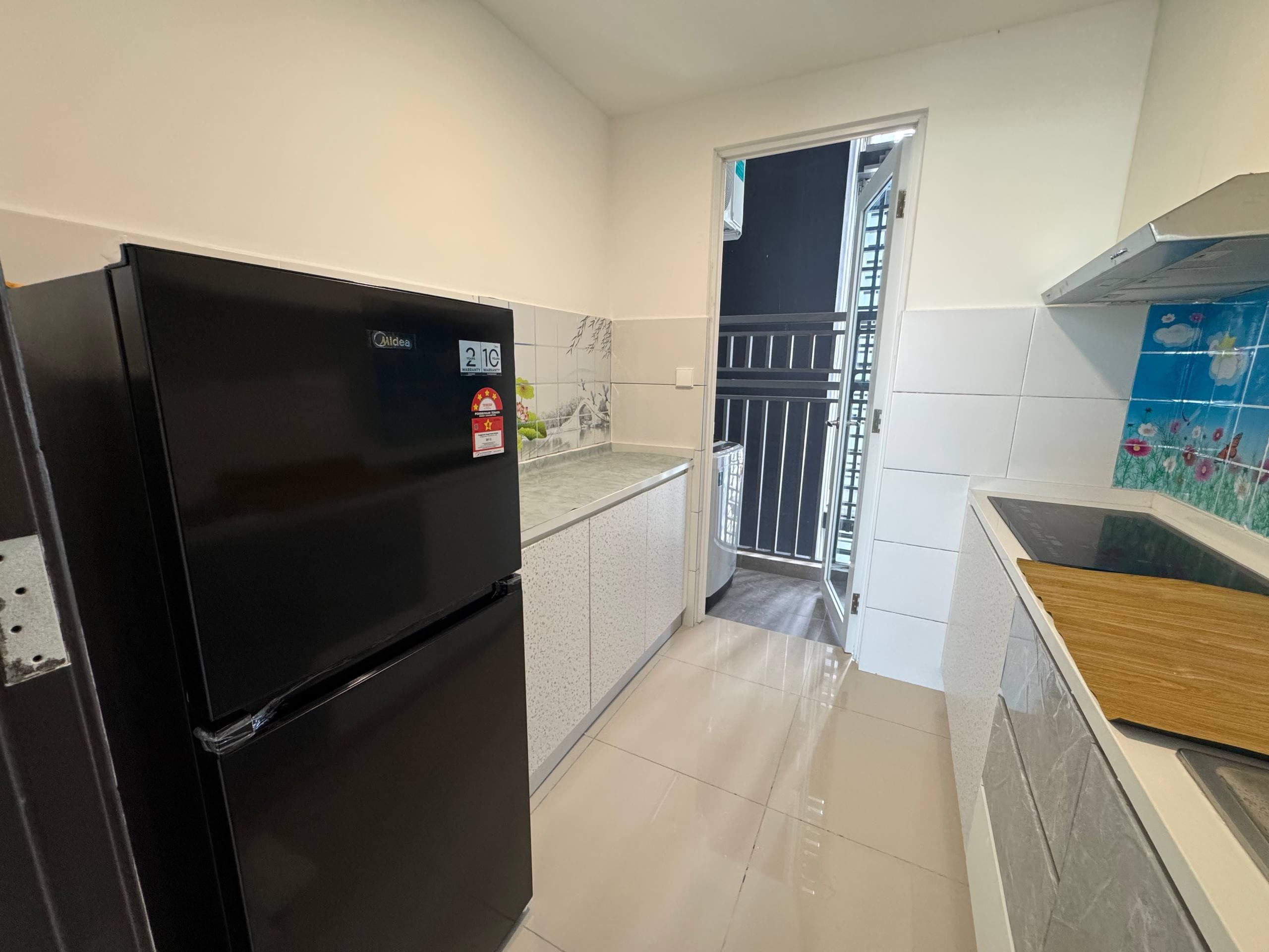 Tower 8 MBW Bay-Florian Residence Vista Tiara 1 5