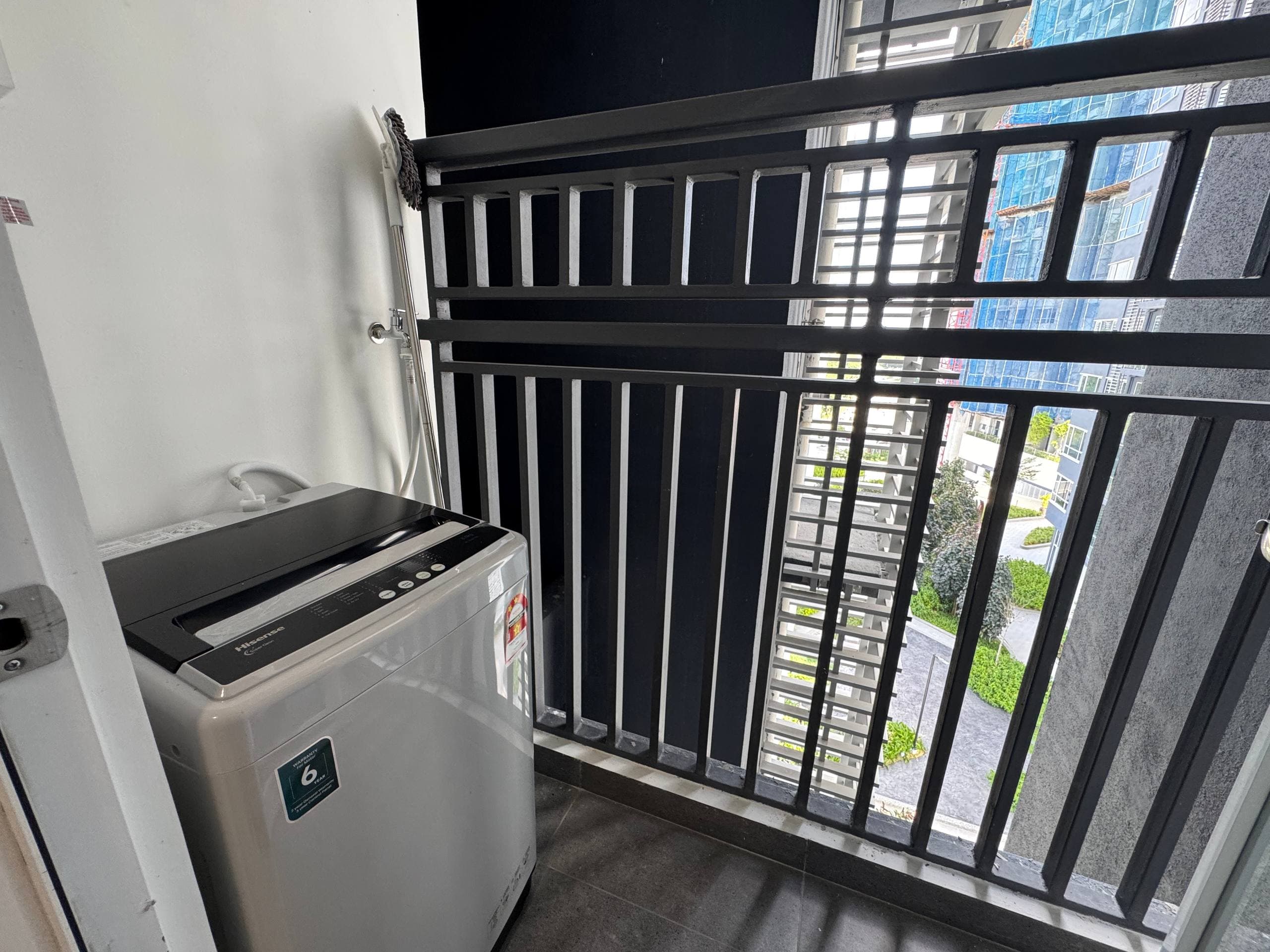 Tower 8 MBW Bay-Florian Residence Vista Tiara 1 6