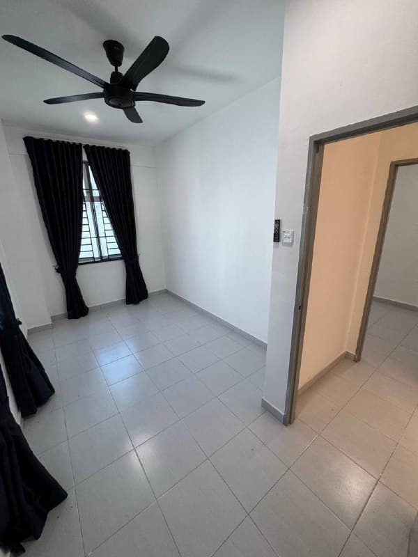 Double storey terrace house Pulai Mutiara 3