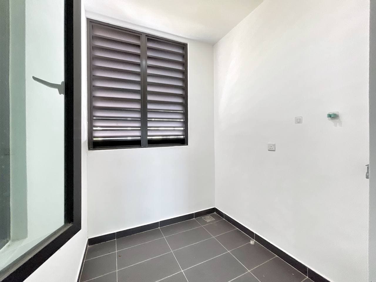 Low-rise Townhouse (Duplex) Residensi Ledang 8