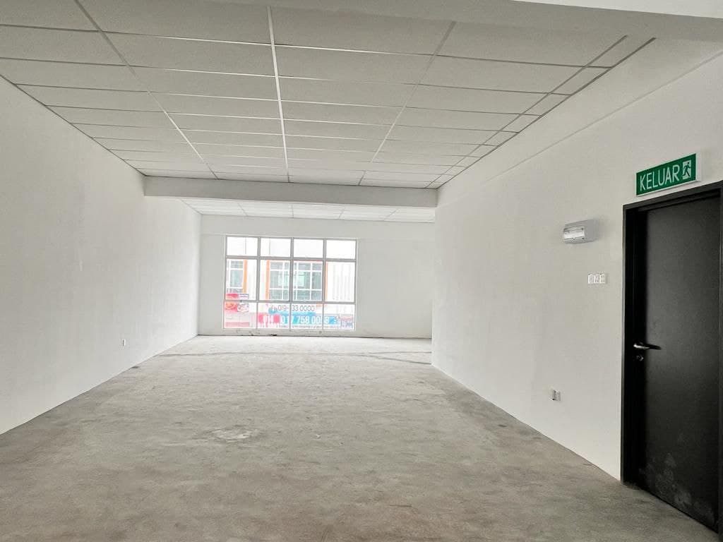 2-Storey Shop Lot Taman Pulai Mutiara 19