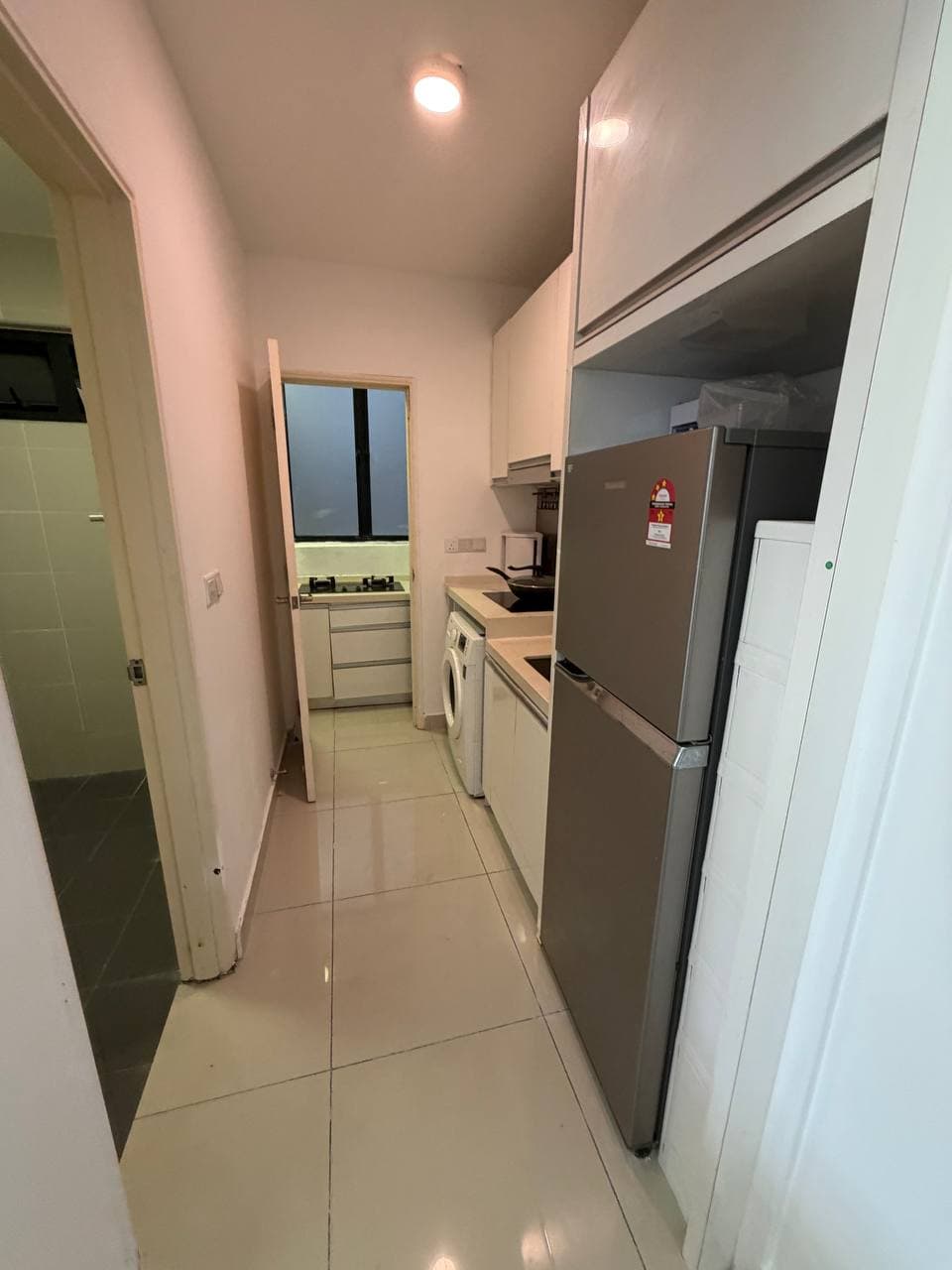 Condominium Medini 10