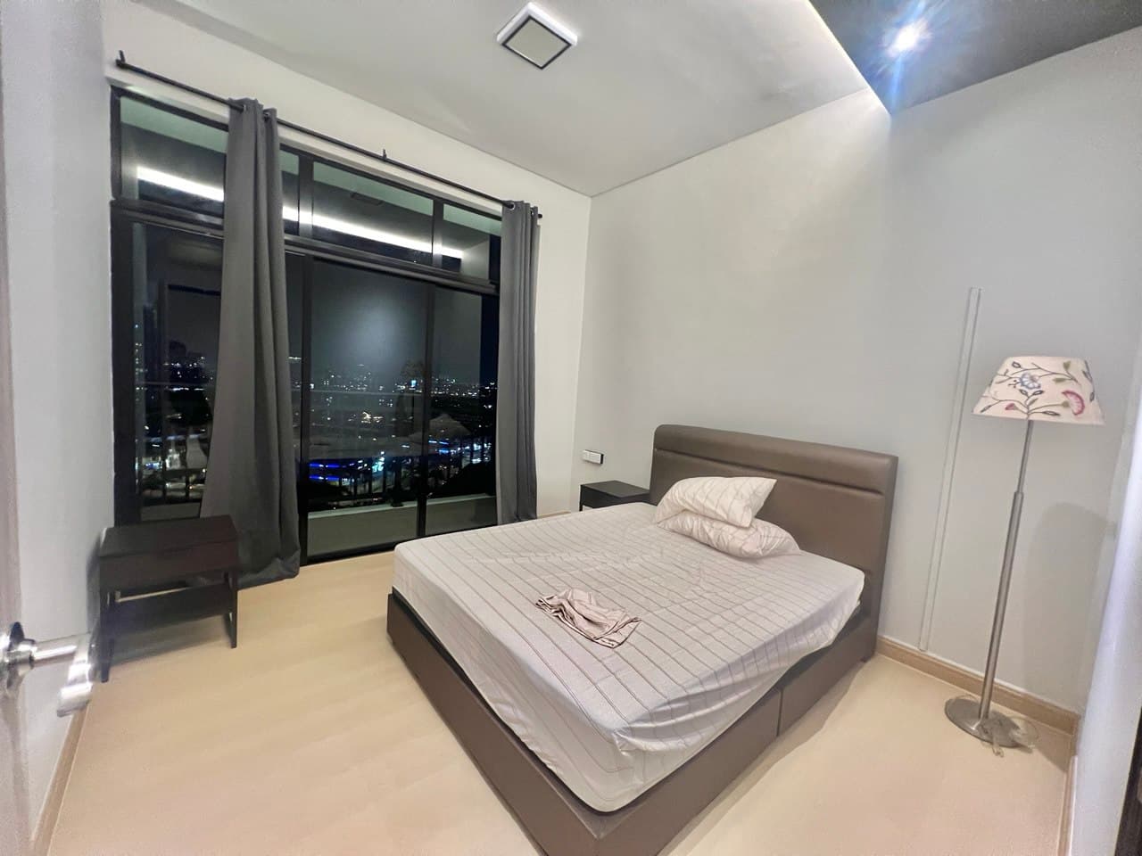 Studio (renovated to 2-bedroom) Molek Regency – photo 1