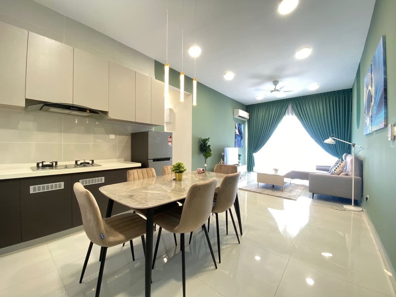 Condo Lovell @ Country Garden Danga Bay 3