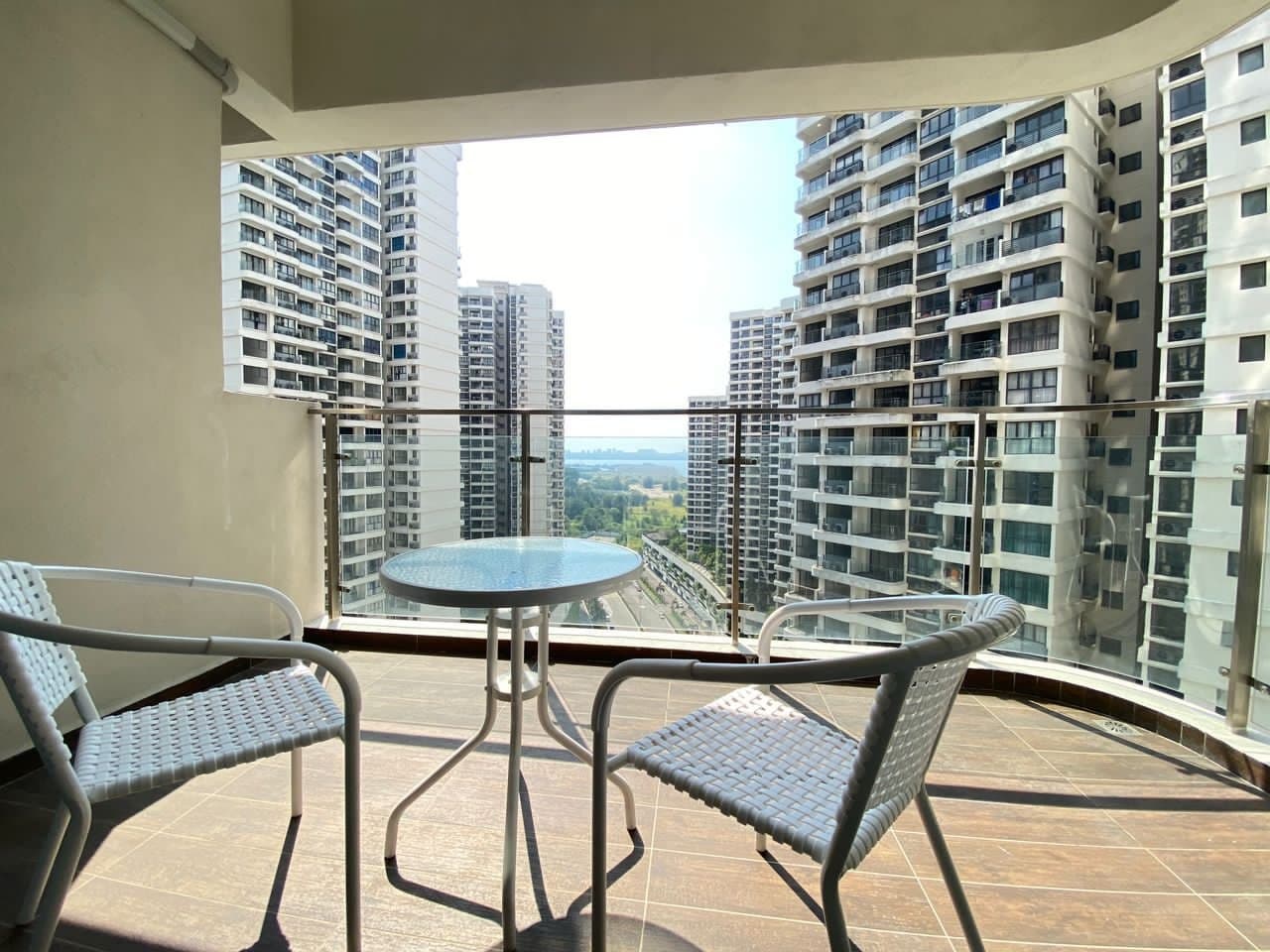 Condo Lovell @ Country Garden Danga Bay 11
