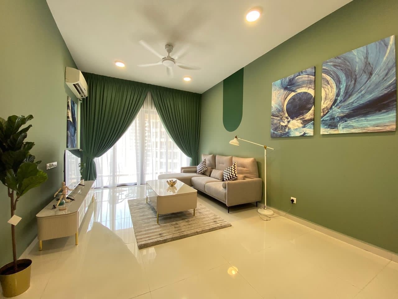 Condo Lovell @ Country Garden Danga Bay 13